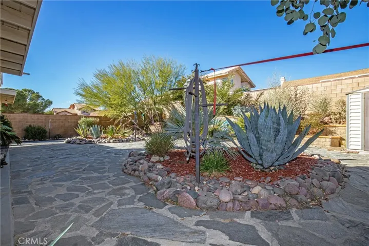 2857 Owens Way, Rosamond, California 93560
