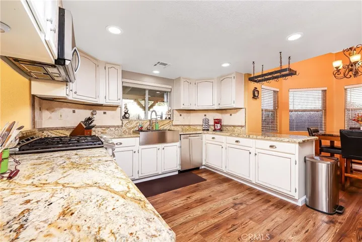 2857 Owens Way, Rosamond, California 93560