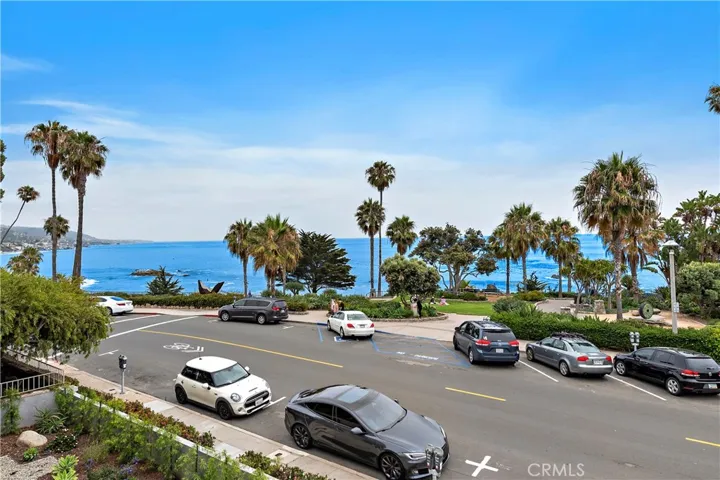 450 Cliff Drive, Laguna Beach, California 92651