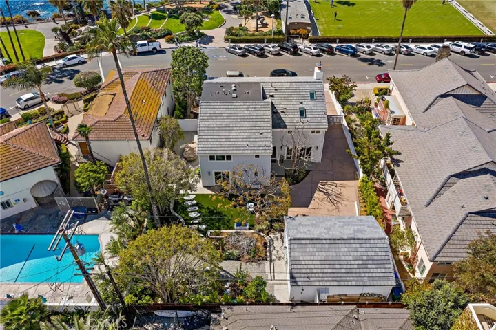 450 Cliff Drive, Laguna Beach, California 92651