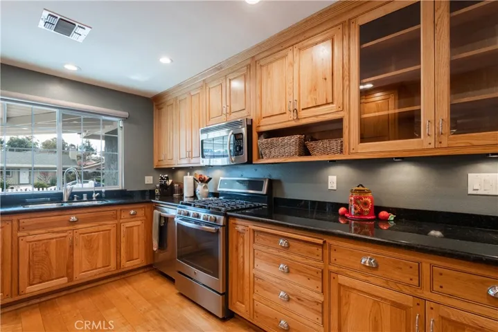 Custom Gourmet Kitchen with Upgraded Appliances