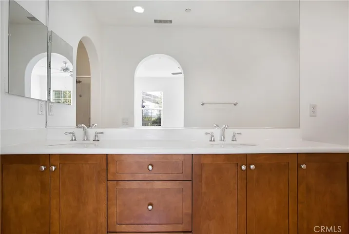 4 Walbert Lane, Ladera Ranch, California 92694