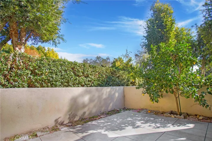 4 Walbert Lane, Ladera Ranch, California 92694