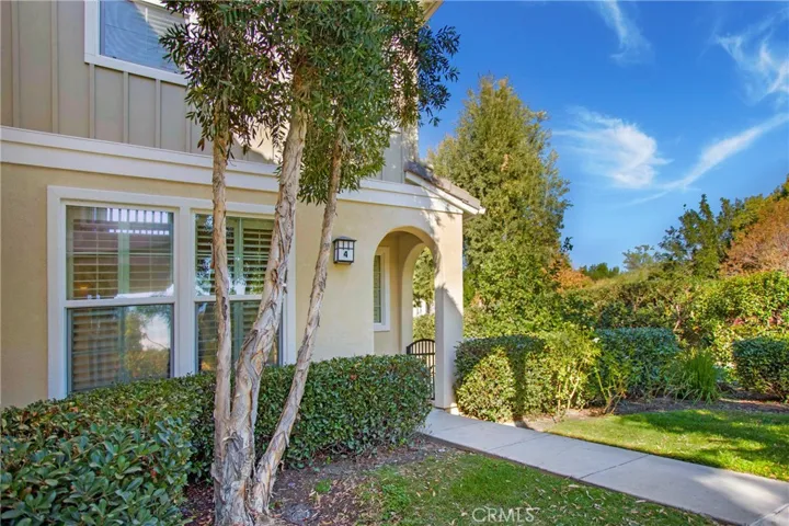 4 Walbert Lane, Ladera Ranch, California 92694