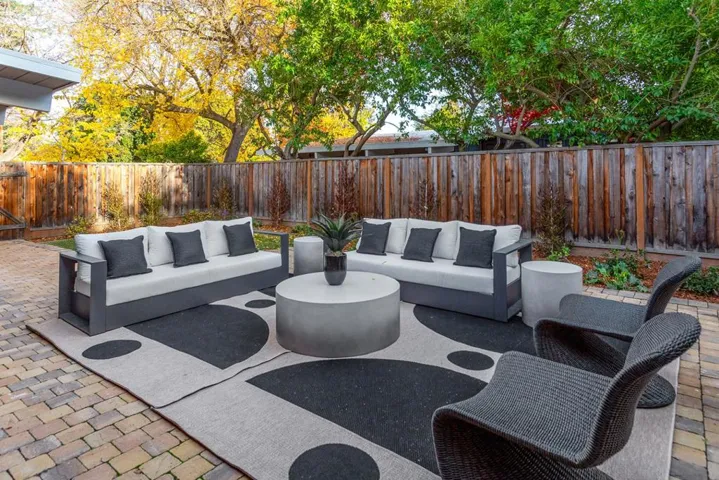 4054 Ben Lomond Drive, Palo Alto, California 94306