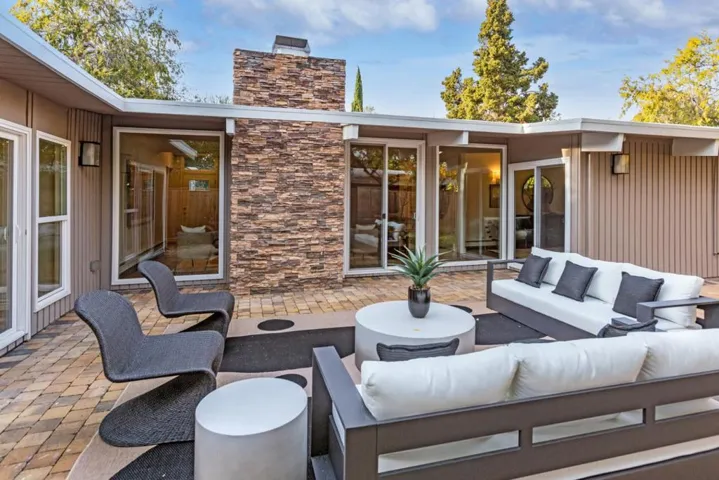 4054 Ben Lomond Drive, Palo Alto, California 94306