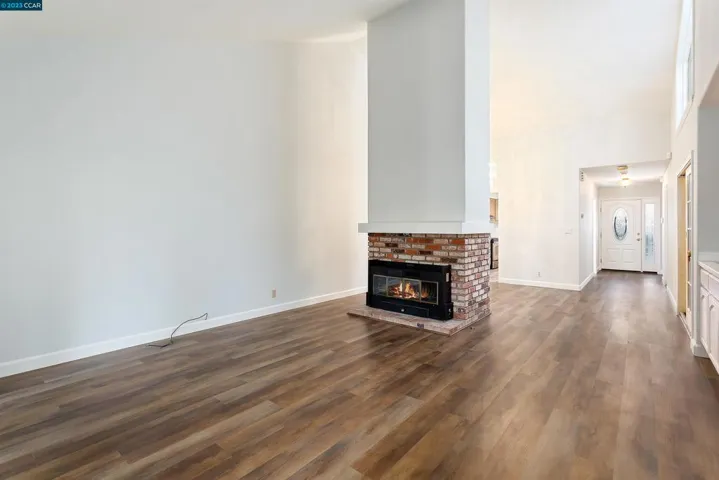 631 Francisco Ct, Walnut Creek, California 94598-2212