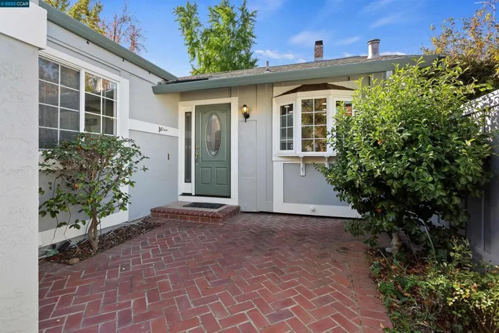 631 Francisco Ct, Walnut Creek, California 94598-2212