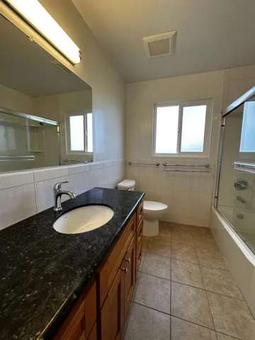 308 Torino Drive 5, San Carlos, California 94070