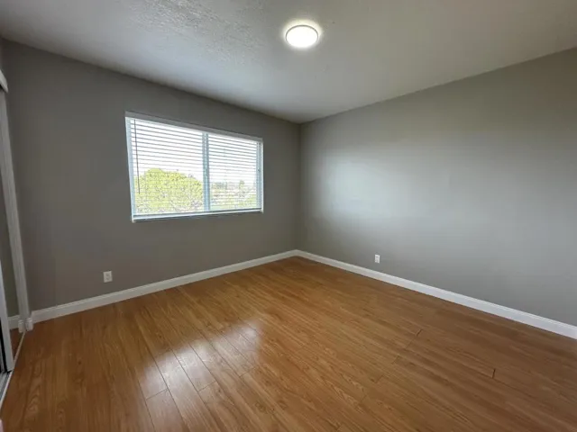 308 Torino Drive 5, San Carlos, California 94070