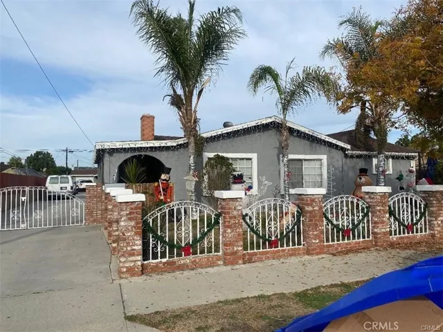 13221 Blodgett Avenue, Downey, California 90242