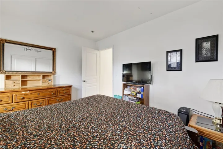2421 Ellen Lane, Santa Maria, California 93455