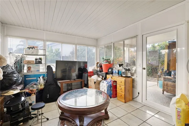 2421 Ellen Lane, Santa Maria, California 93455