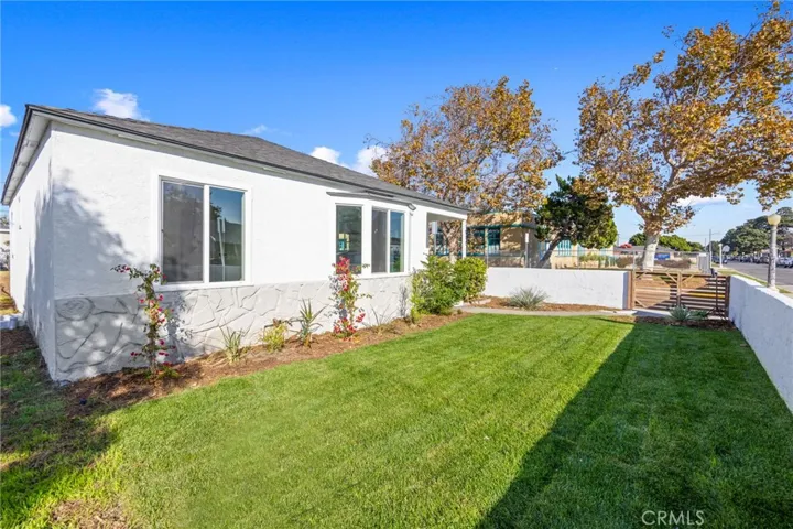 1911 E San Vincente Street, Compton, California 90221