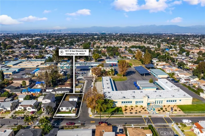 1911 E San Vincente Street, Compton, California 90221