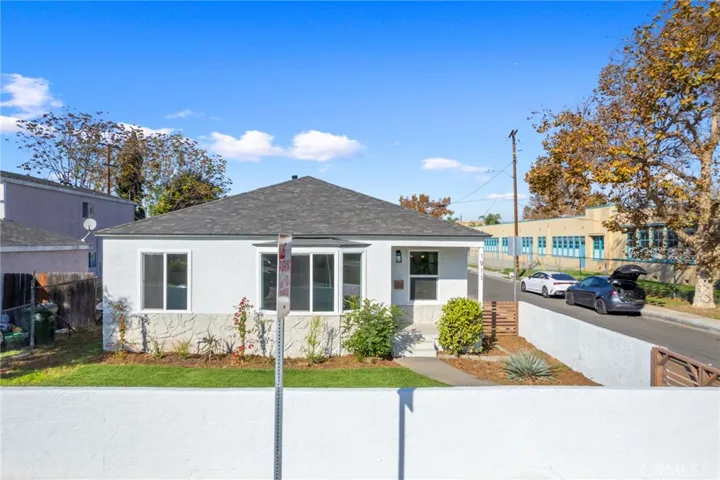 1911 E San Vincente Street, Compton, California 90221