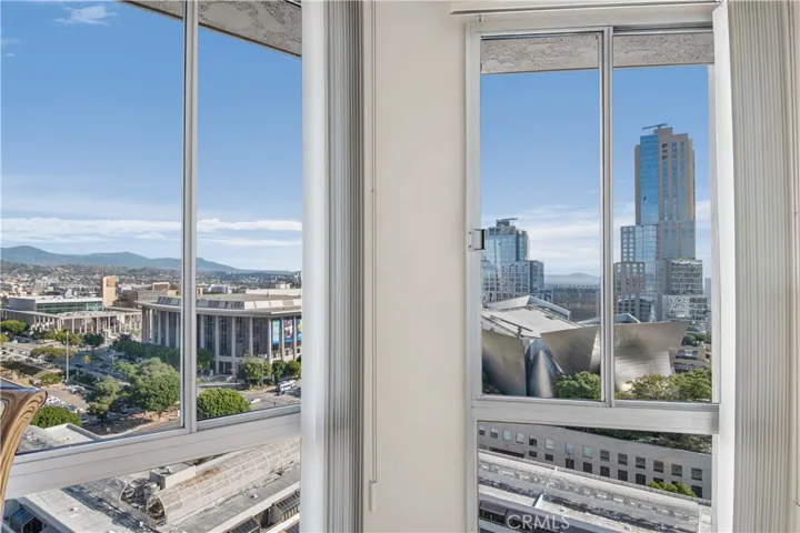 800 W 1st Street 1903, Los Angeles, California 90012