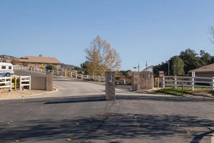 1259 Coast Oak Trl, Campo, California 91906