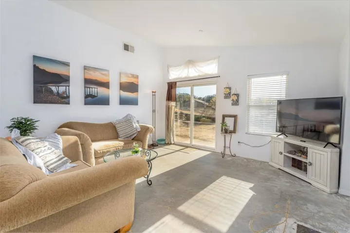 1259 Coast Oak Trl, Campo, California 91906