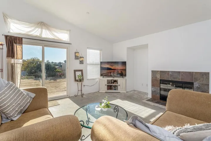 1259 Coast Oak Trl, Campo, California 91906