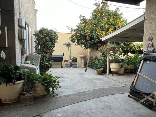 6816 Cerritos Avenue, Long Beach, California 90805