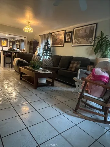 6816 Cerritos Avenue, Long Beach, California 90805