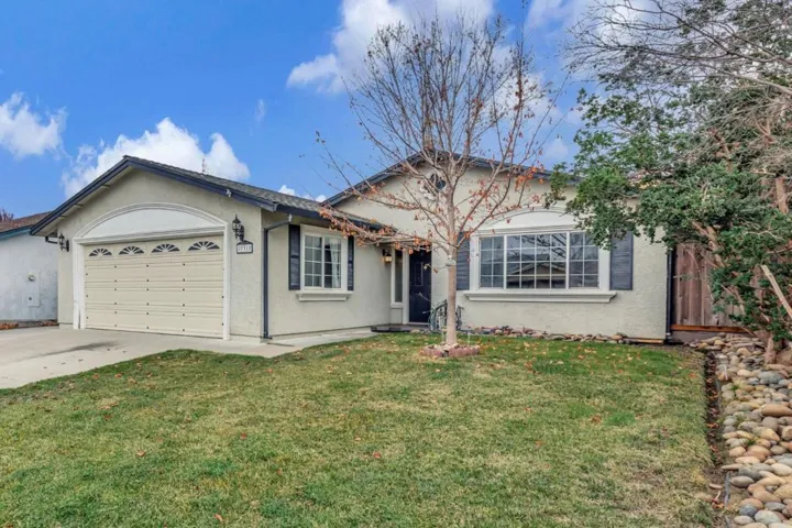 931 Bonnie View Drive, Hollister, California 95023