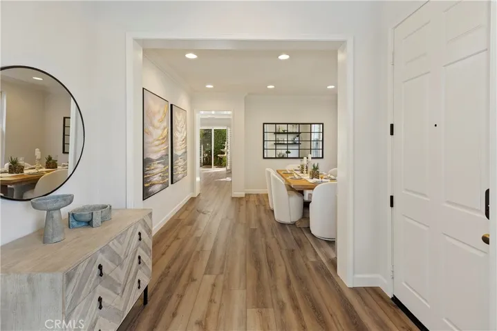 10 Hallwood, Irvine, California 92602