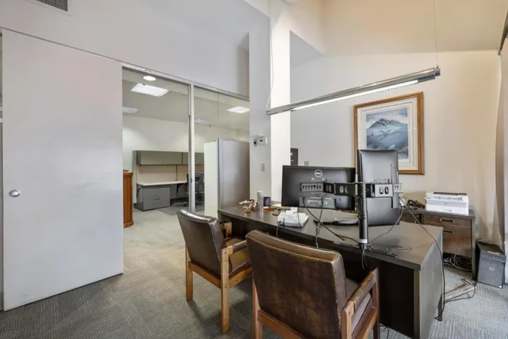 1419 Burlingame Avenue R, Burlingame, California 94010