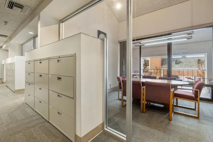 1419 Burlingame Avenue R, Burlingame, California 94010