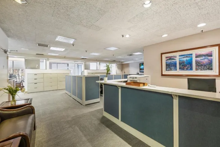 1419 Burlingame Avenue R, Burlingame, California 94010