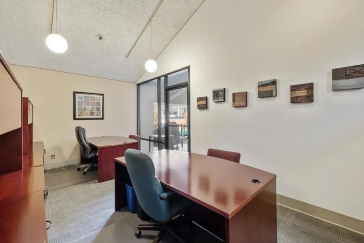 1419 Burlingame Avenue R, Burlingame, California 94010