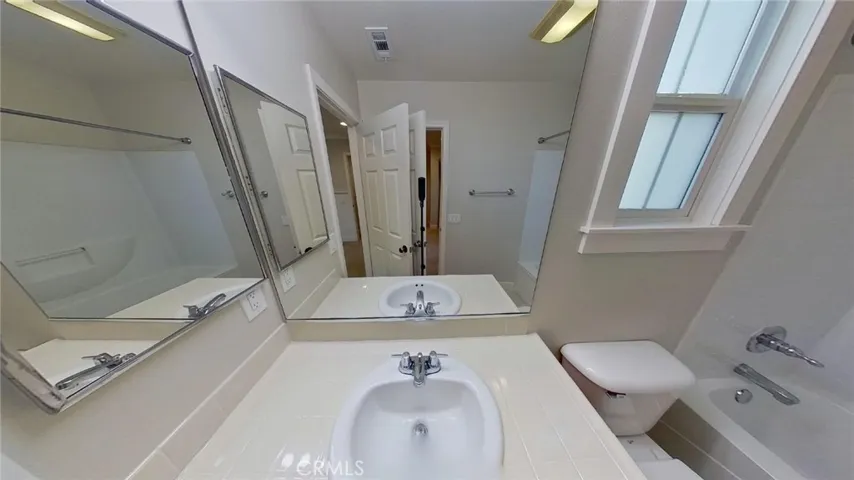 3 Mill Ridge Farm, Ladera Ranch, California 92694