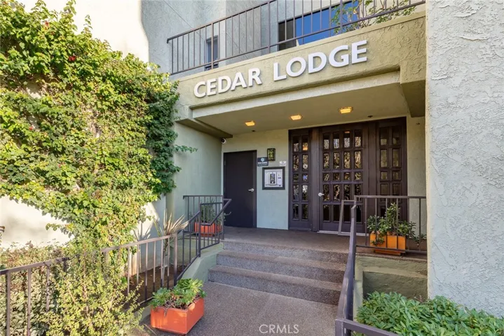 2018 Griffith Park Boulevard 216, Los Angeles, California 90039