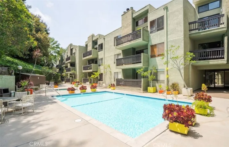 2018 Griffith Park Boulevard 216, Los Angeles, California 90039