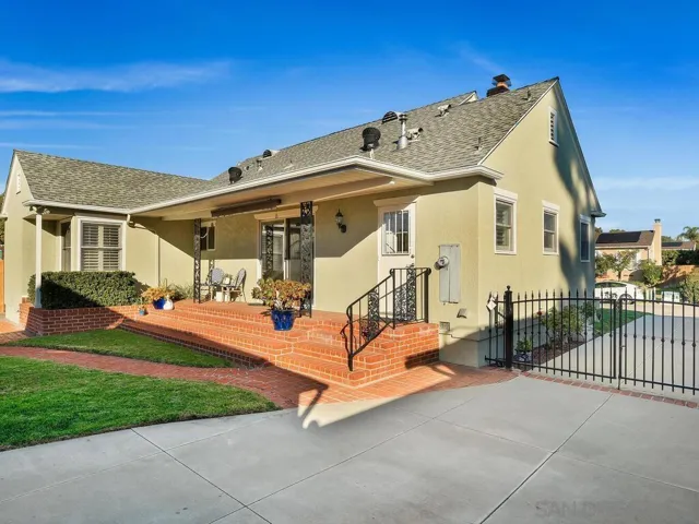 4734 Miracle Dr, San Diego, California 92115