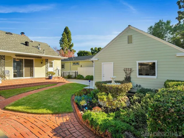 4734 Miracle Dr, San Diego, California 92115