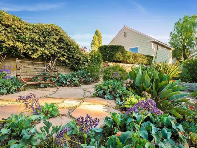 4734 Miracle Dr, San Diego, California 92115