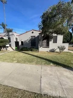 700 N Towne Avenue, Pomona, California 91767