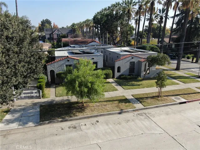 700 N Towne Avenue, Pomona, California 91767