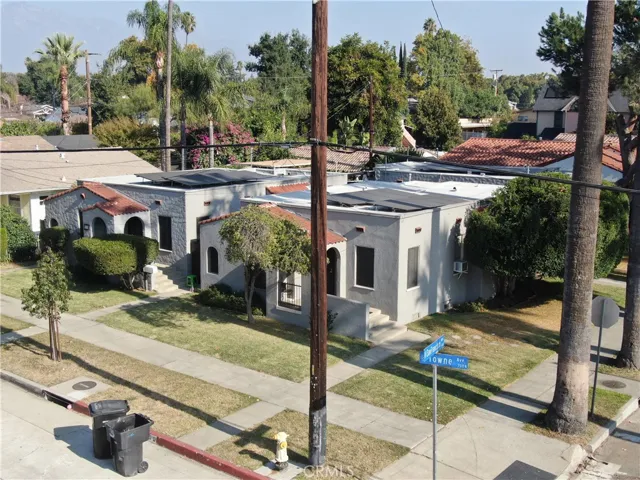 700 N Towne Avenue, Pomona, California 91767