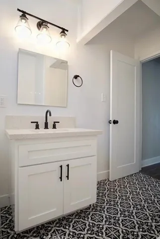 757 Redondo Avenue, Long Beach, California 90804