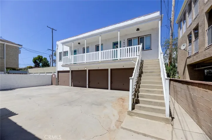 757 Redondo Avenue, Long Beach, California 90804