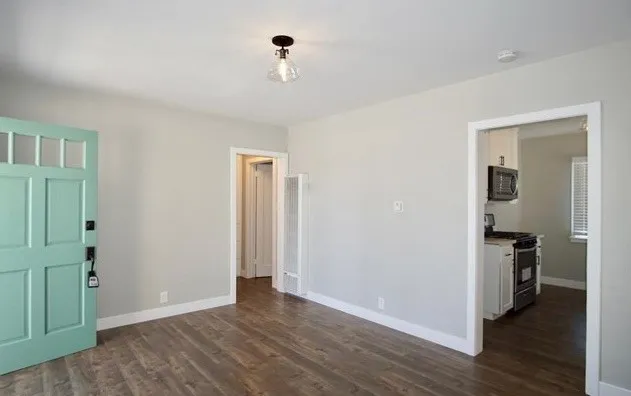 757 Redondo Avenue, Long Beach, California 90804