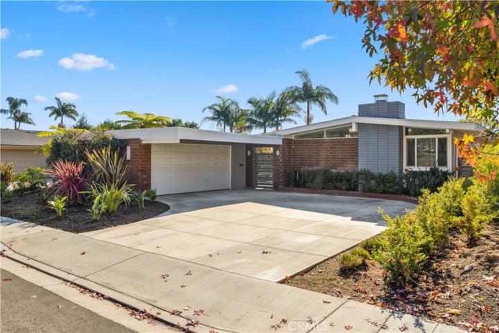 1507 Bonnie Doone Terrace, Corona del Mar, California 92625
