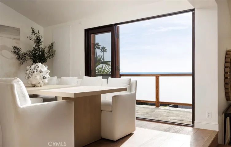 Main floor Dining Room