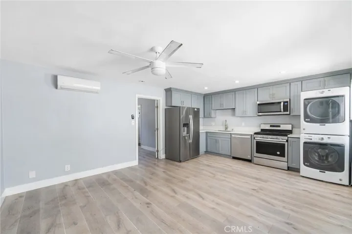 1024 Loma Avenue, Long Beach, California 90804