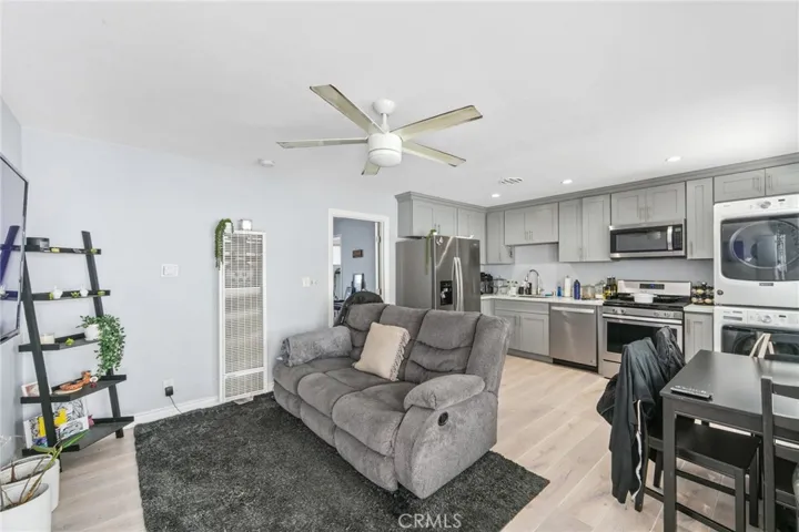 1024 Loma Avenue, Long Beach, California 90804
