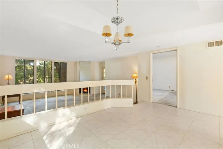 LOOKING TOWARD MASTER BEDROOM.
