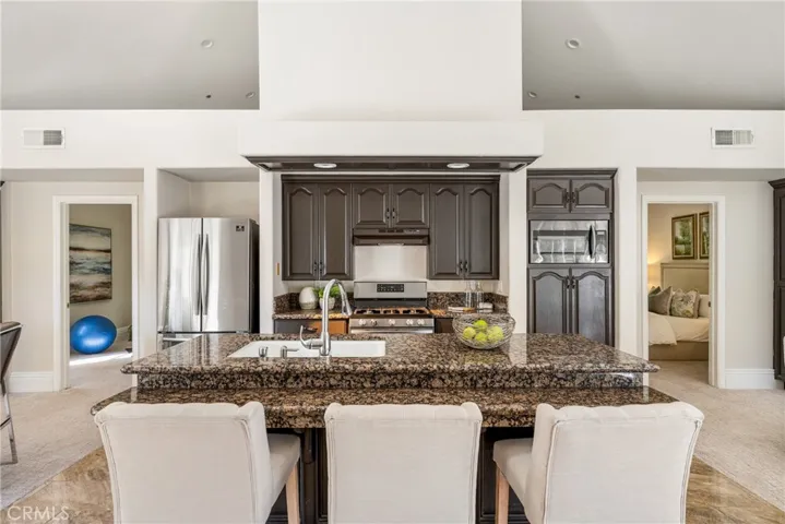 4501 E Cerro Vista Drive, Anaheim Hills, California 92807